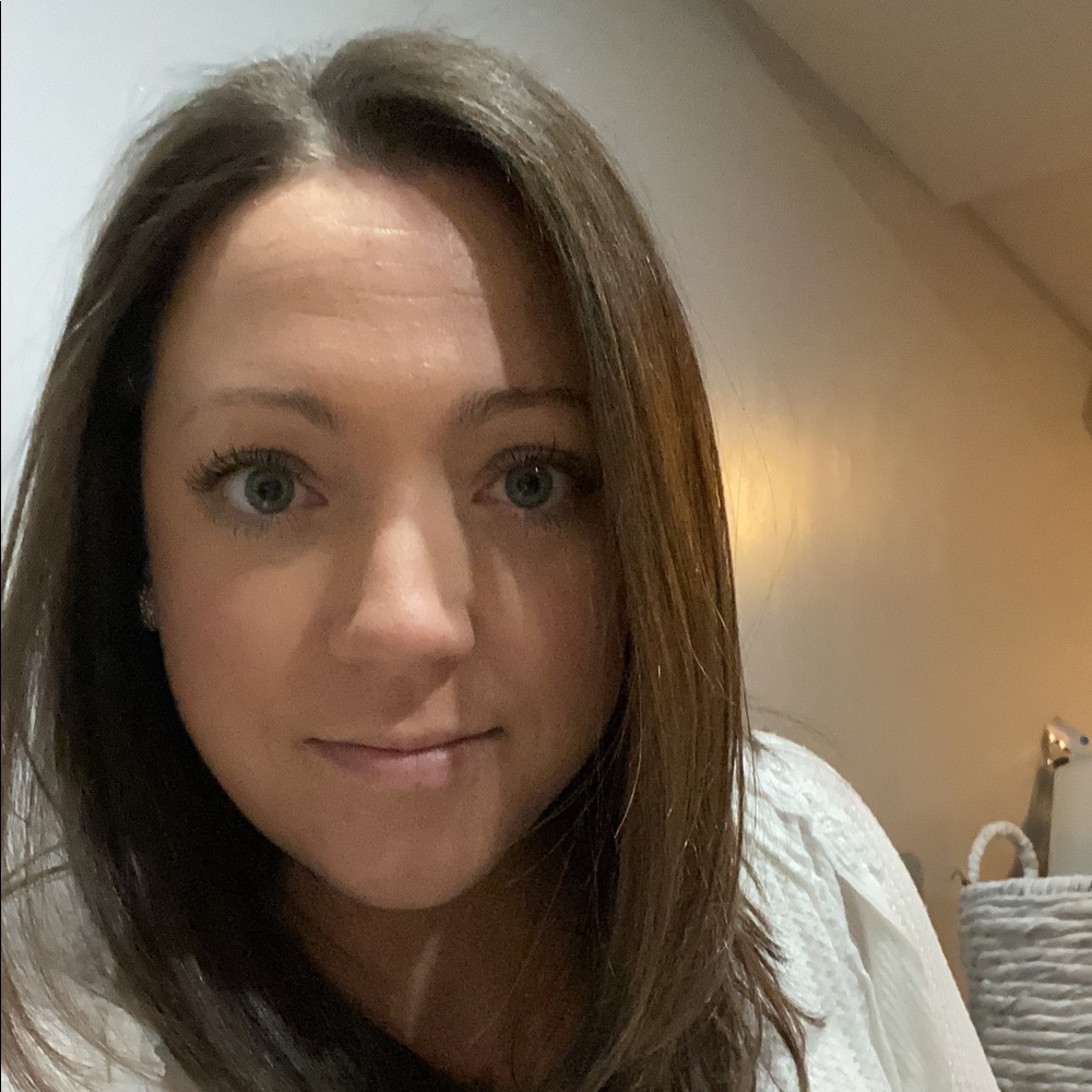 Meet your Posher, Meagan